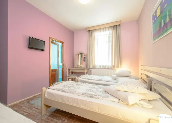 Mango Guest house Brasov